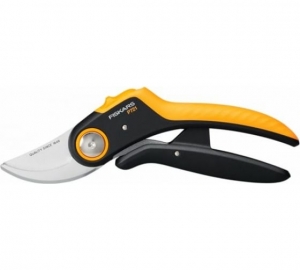 СЕКАТОР ПЛОСКОСТНОЙ FISKARS Р721