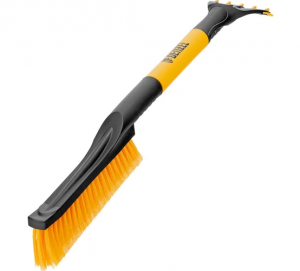 Щетка-сметка для снега со скребком 600 мм// Denzel