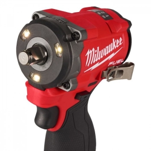 Аккумуляторный гайковёрт Milwaukee M12 FCIWF12G3-502X