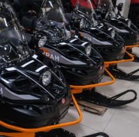 СНЕГОХОД 'БУРАН ЛИДЕР'АДЕ