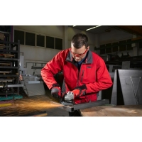 УШМ Milwaukee AGV 10-125 EK