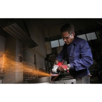 УШМ Milwaukee AGV 15-125 XE